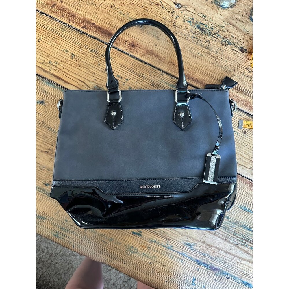 David‎ Jones Womens Black & Gray Tote Bag With Patent Leather Accents